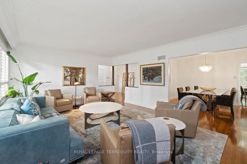 Photo 11 at 416 The Kingsway, Rosethorn, Toronto