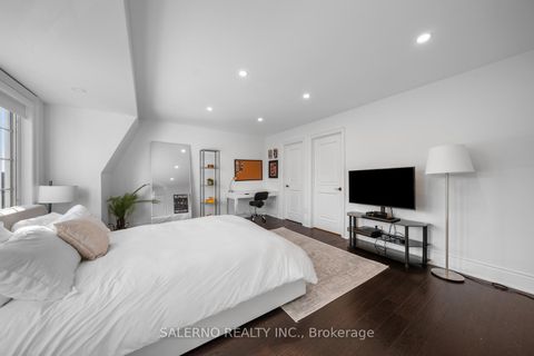 Photo 26 at 6 Filippazzo Road, Vellore Village, Vaughan