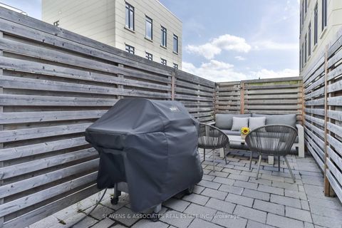 Photo 11 at 51B Burnaby Boulevard, Eglinton, Toronto