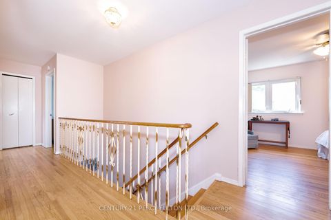 Photo 11 at 14 Farmington Crescent, Sullivan, Toronto Photo 11 at 14 Farmington Crescent, Sullivan, Toronto