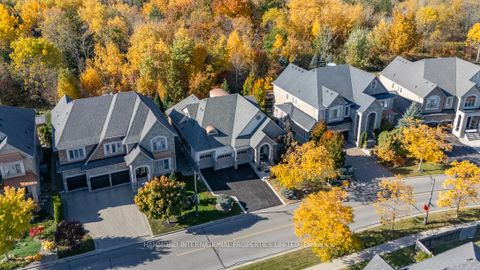 Photo 5 at 203 Hunterwood Chase, Rural Vaughan, Vaughan