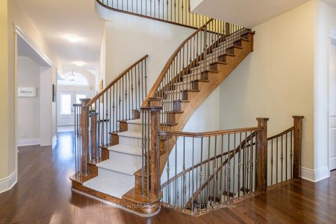 Photo 24 at 203 Hunterwood Chase, Rural Vaughan, Vaughan