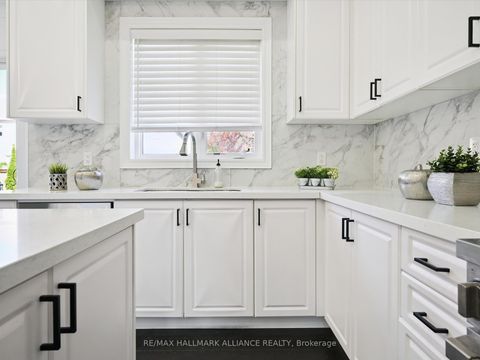 Photo 22 at 3340 Meadow Marsh Crescent, JM Joshua Meadows, Oakville