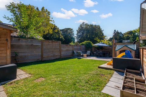 Photo 24 at 57 Munson Crescent, Bendale, Toronto