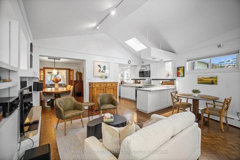 Photo 11 at 470 Roselawn Avenue, Lawrence Park South, Toronto