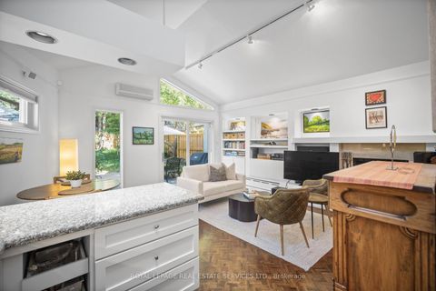 Photo 14 at 470 Roselawn Avenue, Lawrence Park South, Toronto