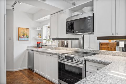 Photo 16 at 470 Roselawn Avenue, Lawrence Park South, Toronto