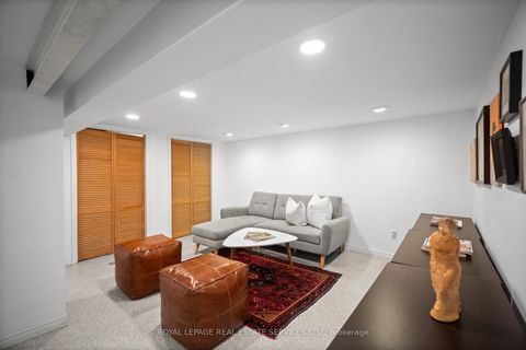 Photo 31 at 470 Roselawn Avenue, Lawrence Park South, Toronto