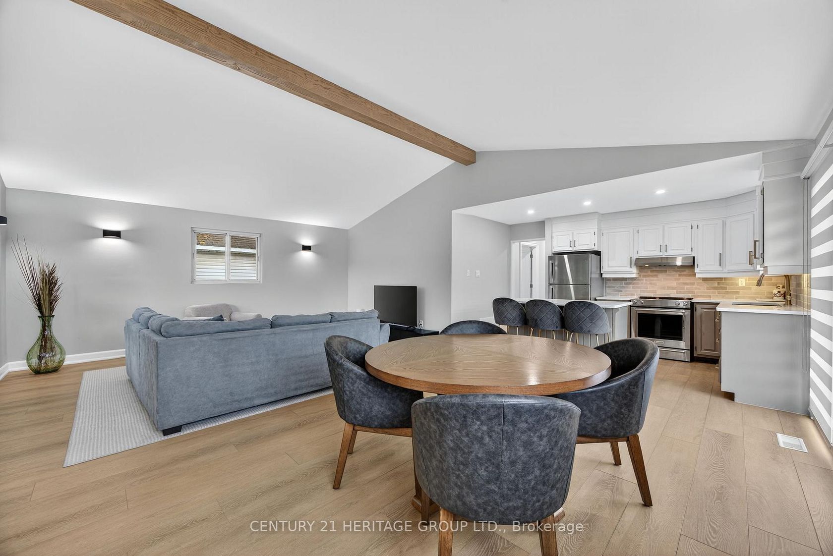 1282 Temple Avenue, Lefroy, Innisfil photo number 2