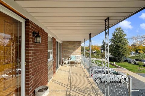 Photo 2 at 154 Shoreham Drive, Black Creek, Toronto