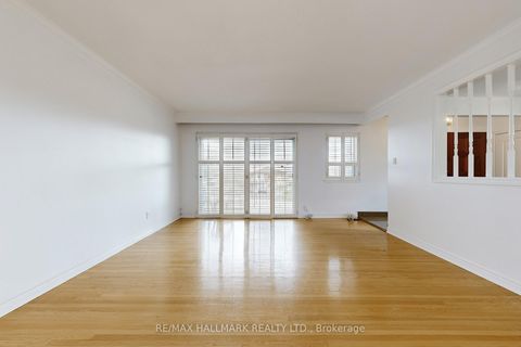 Photo 6 at 154 Shoreham Drive, Black Creek, Toronto