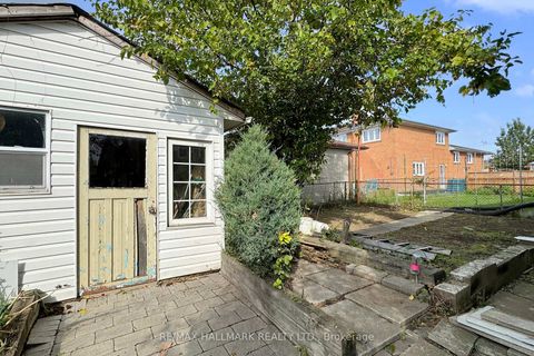 Photo 32 at 154 Shoreham Drive, Black Creek, Toronto