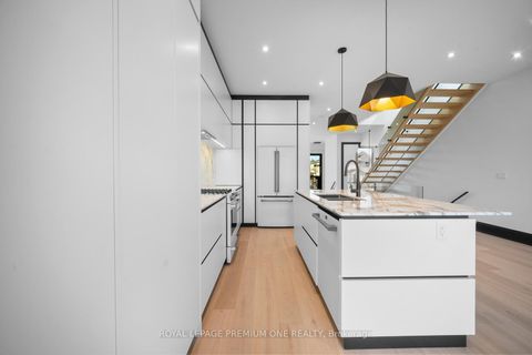 Photo 5 at 683 Glencairn Avenue, Lawrence, Toronto