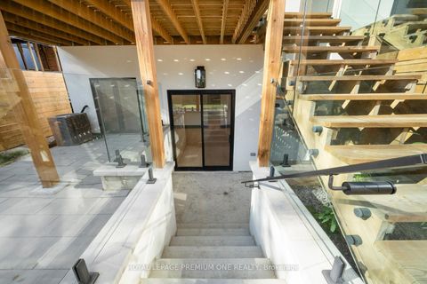 Photo 28 at 683 Glencairn Avenue, Lawrence, Toronto