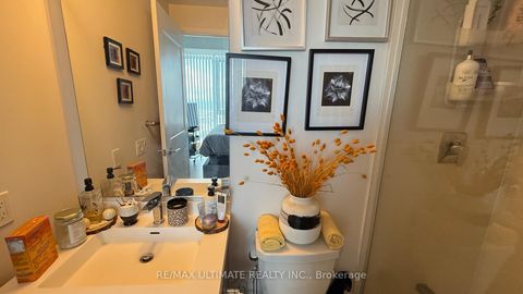 Photo 10 at 3304 - 7895 Jane Street, Concord, Vaughan