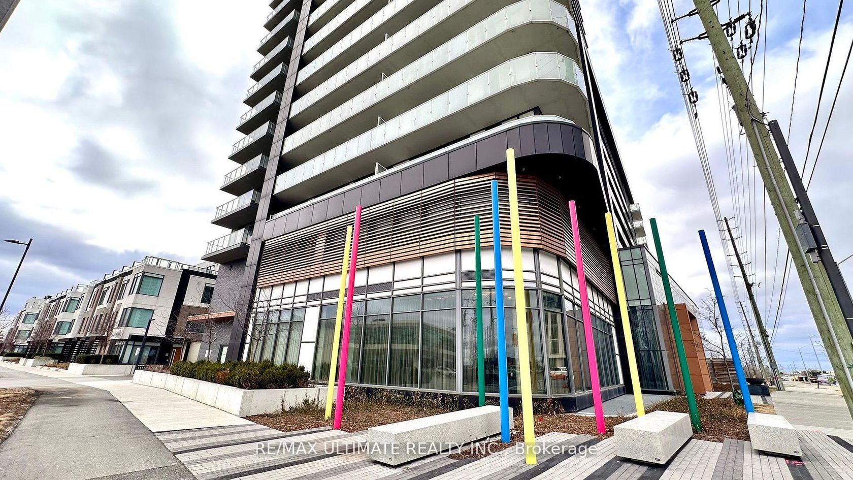 3304 - 7895 Jane Street, Concord, Vaughan photo number 2