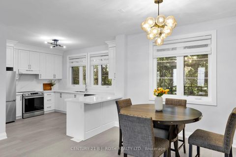 Photo 12 at 23 - 260 Eagle Street, Central Newmarket, Newmarket