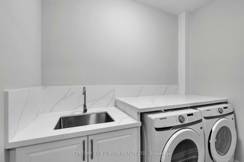 Photo 26 at 23 - 260 Eagle Street, Central Newmarket, Newmarket