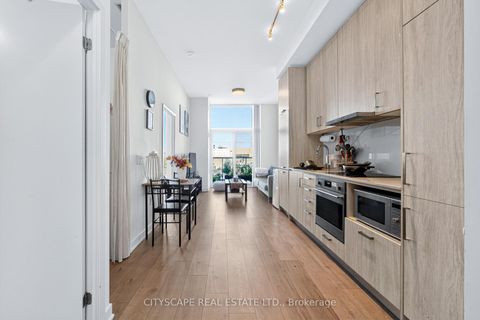 Photo 10 at 210 - 60 Honeycrisp Crescent, Vaughan Corporate Centre, Vaughan