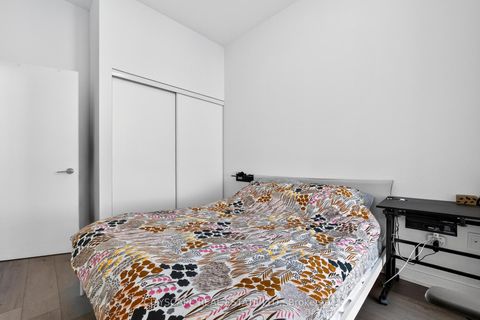 Photo 24 at 210 - 60 Honeycrisp Crescent, Vaughan Corporate Centre, Vaughan