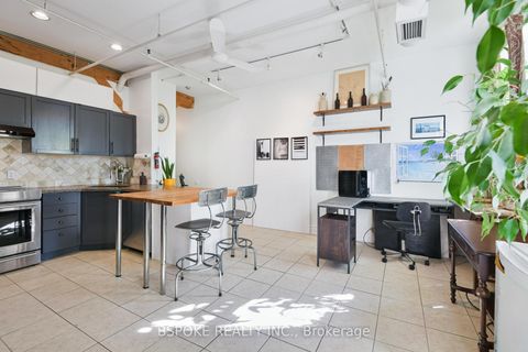 Photo 5 at 18 - 121 Prescott Avenue, Pellam Park, Toronto