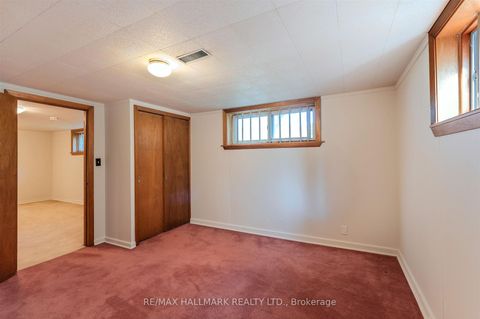 Photo 31 at 172 Brighton Avenue, Bathurst Manor, Toronto