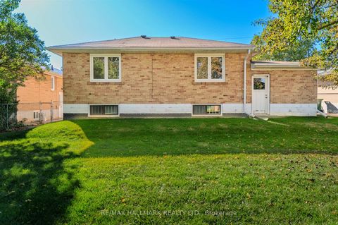 Photo 37 at 172 Brighton Avenue, Bathurst Manor, Toronto Photo 37 at 172 Brighton Avenue, Bathurst Manor, Toronto
