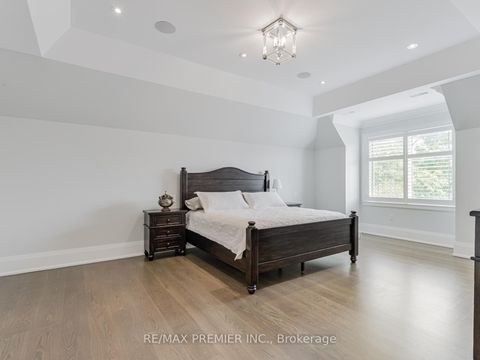 Photo 19 at 111 Codsell Avenue, Bathurst Manor, Toronto Photo 19 at 111 Codsell Avenue, Bathurst Manor, Toronto