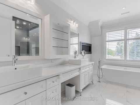 Photo 21 at 111 Codsell Avenue, Bathurst Manor, Toronto Photo 21 at 111 Codsell Avenue, Bathurst Manor, Toronto