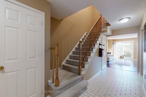 Photo 2 at 46 Tamarack Circle, The Westway, Toronto