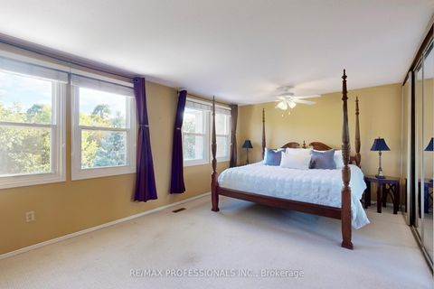Photo 15 at 46 Tamarack Circle, The Westway, Toronto