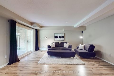 Photo 24 at 46 Tamarack Circle, The Westway, Toronto