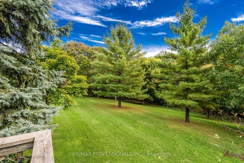 Photo 31 at 46 Tamarack Circle, The Westway, Toronto