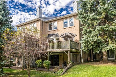 Photo 38 at 46 Tamarack Circle, The Westway, Toronto