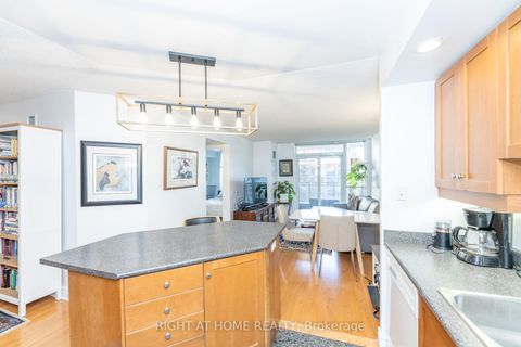 Photo 17 at 813 - 123 Eglinton Avenue E, Mount Pleasant West, Toronto