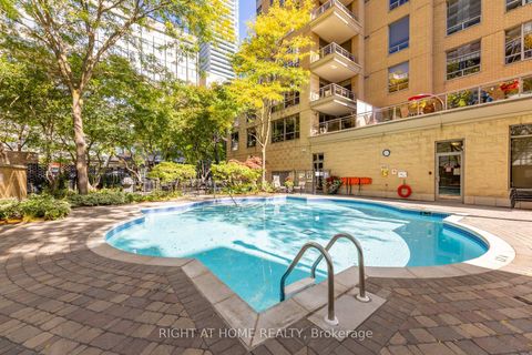 Photo 35 at 813 - 123 Eglinton Avenue E, Mount Pleasant West, Toronto