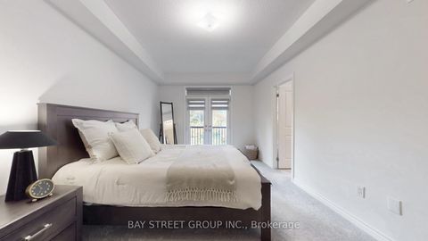 Photo 16 at 80 Puisaya Drive, Rural Richmond Hill, Richmond Hill