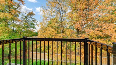 Photo 28 at 80 Puisaya Drive, Rural Richmond Hill, Richmond Hill