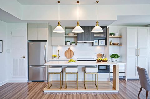 Photo 8 at 234 - 395 Dundas Street W, GO Glenorchy, Oakville