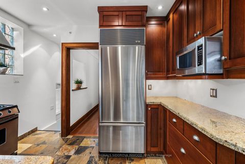 Photo 13 at 11 Winfield Avenue, Bloor West Village, Toronto