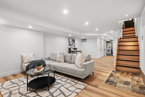 Photo 26 at 11 Winfield Avenue, Bloor West Village, Toronto