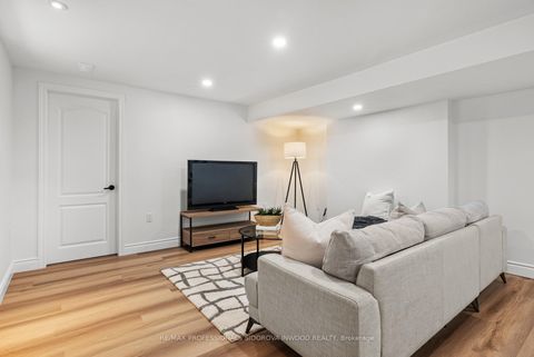 Photo 27 at 11 Winfield Avenue, Bloor West Village, Toronto