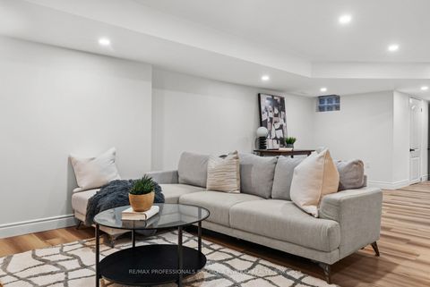 Photo 28 at 11 Winfield Avenue, Bloor West Village, Toronto