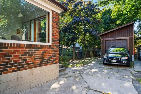 Photo 38 at 11 Winfield Avenue, Bloor West Village, Toronto