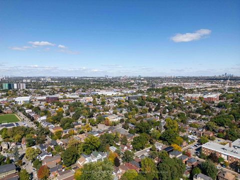 Photo 44 at 11 Winfield Avenue, Bloor West Village, Toronto