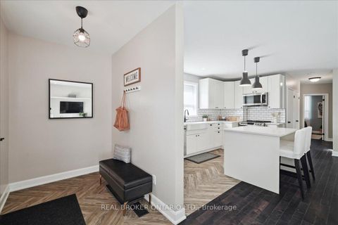 Photo 2 at 12 Margrath Place, West Deane, Toronto