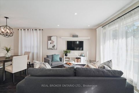 Photo 3 at 12 Margrath Place, West Deane, Toronto