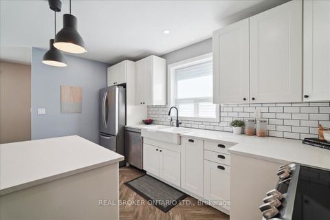 Photo 9 at 12 Margrath Place, West Deane, Toronto
