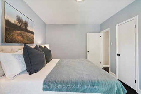 Photo 12 at 12 Margrath Place, West Deane, Toronto