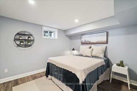 Photo 22 at 12 Margrath Place, West Deane, Toronto